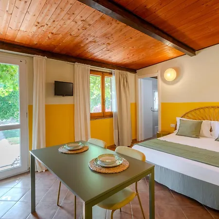Apartamento L'agrumeto Domos *