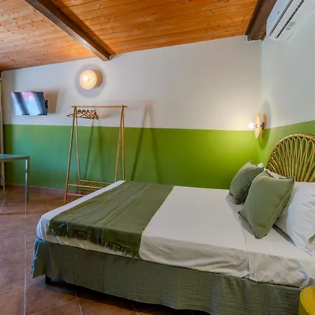 L'agrumeto Domos Apartamento *