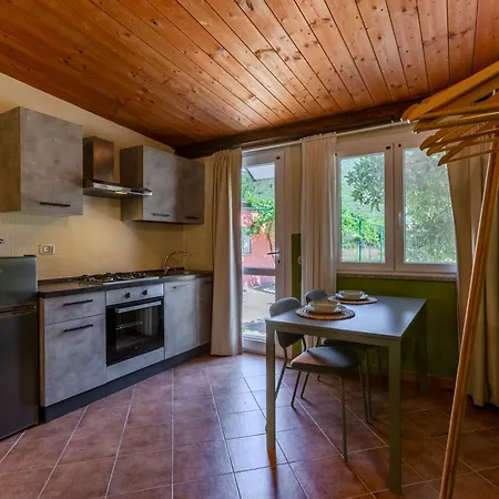 L'agrumeto Domos Apartamento